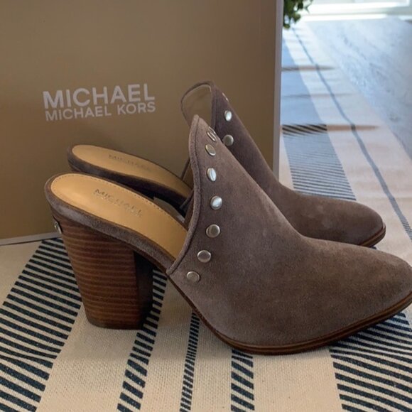 Michael Kors || "Louise" Suede Mules - Picture 6 of 6